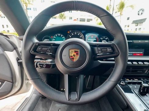 Used 2021 Porsche 911 Carrera 4 image 56