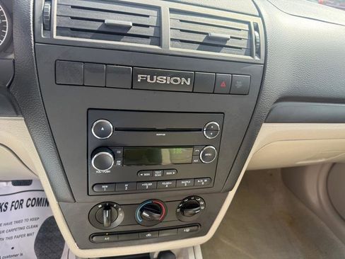 Used 2009 Ford Fusion S FWD image 9