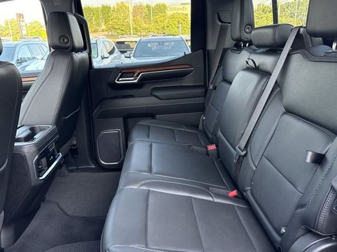 Used 2023 GMC Sierra 1500 Denali w/ Denali Reserve Package AWD/4WD image 6