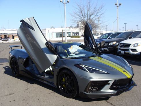 Used 2022 Chevrolet Corvette Stingray Premium Conv w/ Z51 Performance Package image 6