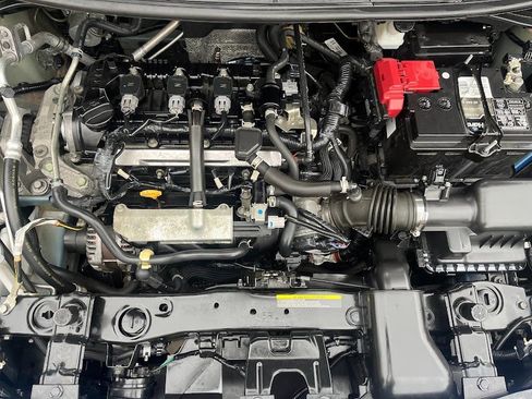 Used 2020 Nissan Versa S image 25