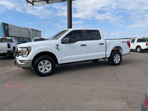 Used 2023 Ford F150 XLT image 4