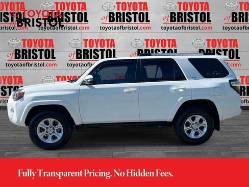 Used 2021 Toyota 4Runner SR5 Premium w/ Moonroof Package AWD/4WD image 7