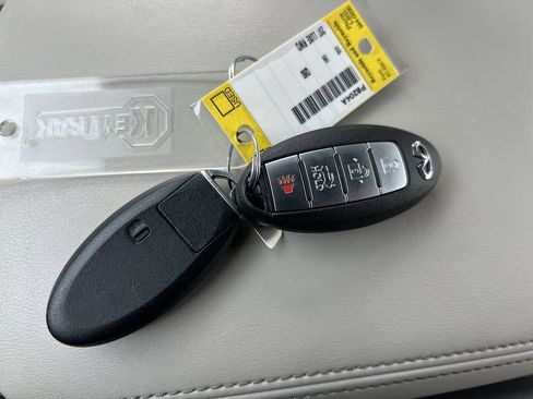 Used 2018 INFINITI Q60 2.0t w/ Sensory Package 2.0T Luxe image 37