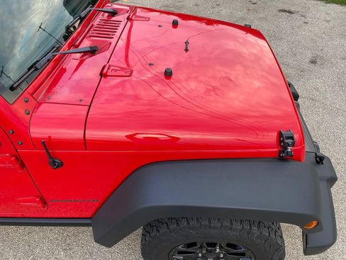 Used 2015 Jeep Wrangler Sport AWD/4WD image 41
