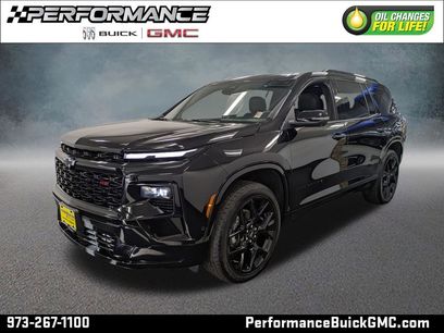 Used 2025 Chevrolet Traverse RS