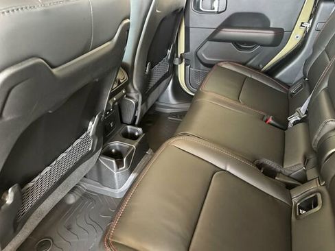 New 2026 Jeep Gladiator Rubicon image 9