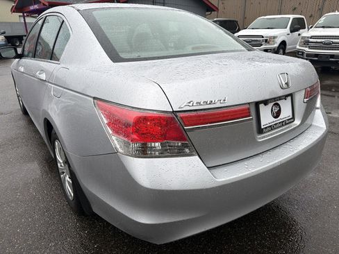 Used 2012 Honda Accord LX image 5