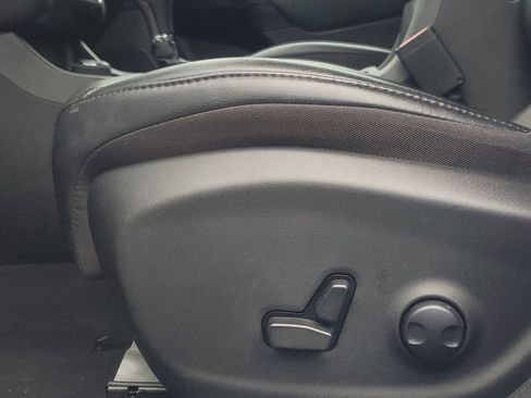 Used 2023 Jeep Cherokee Altitude Lux image 15