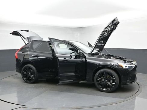 Used 2024 Volvo XC60 B5 Ultimate w/ Protection Package Premier AWD/4WD image 54
