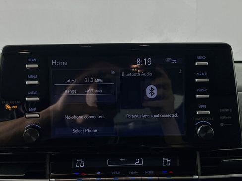 Used 2024 Toyota Sienna LE image 27