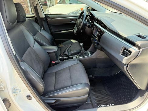 Used 2016 Toyota Corolla S FWD image 12