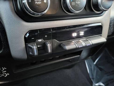 Used 2024 RAM 2500 Big Horn image 23