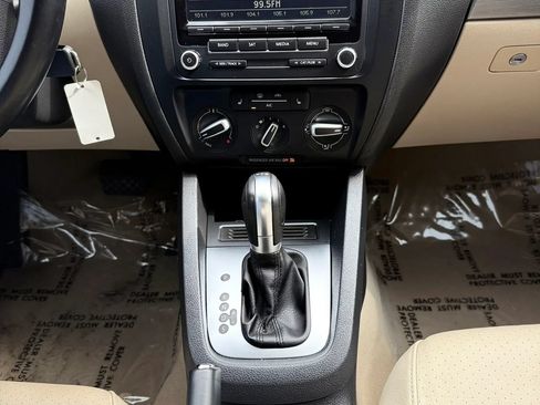 Used 2014 Volkswagen Jetta TDI FWD image 18