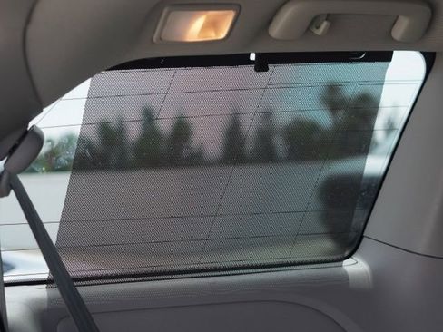 Used 2018 Toyota Sienna XLE w/ XLE Navigation Package FWD image 50