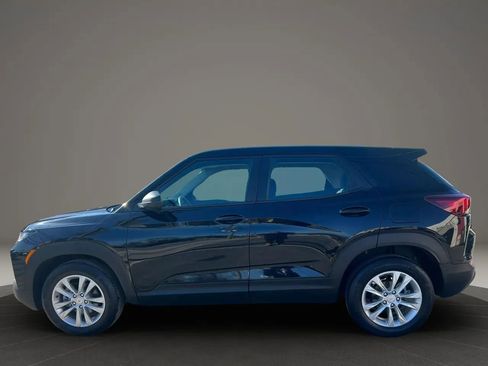 Used 2021 Chevrolet TrailBlazer LS FWD image 8