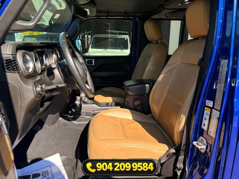 Used 2019 Jeep Wrangler Unlimited Rubicon AWD/4WD image 27