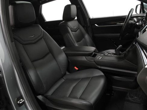 Certified 2023 Cadillac XT5 Premium Luxury image 18