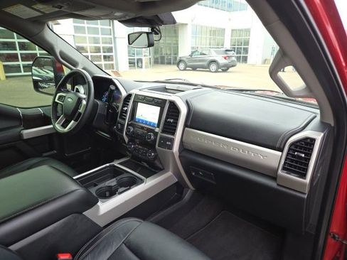 Used 2020 Ford F350 Lariat w/ Lariat Ultimate Package image 36