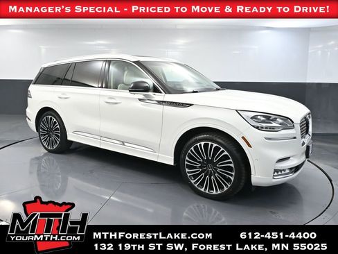 Used 2023 Lincoln Aviator Black Label w/ Dynamic Handling Package image 1