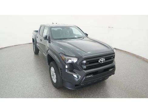 New 2025 Toyota Tacoma SR5 image 14