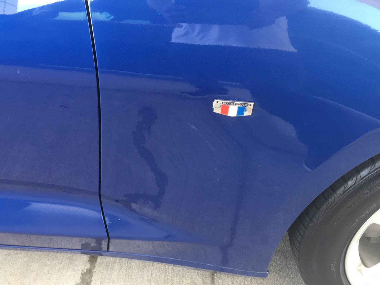 Used 2023 Chevrolet Camaro LT RWD image 34