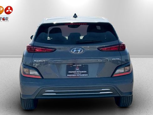 Used 2023 Hyundai Kona SE w/ Cargo Package image 3