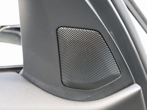 Used 2024 BMW 330i w/ Premium Package image 14