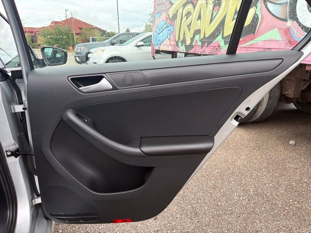 Used 2015 Volkswagen Jetta S FWD image 25