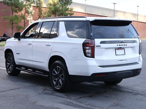 Used 2023 Chevrolet Tahoe Z71 w/ Luxury Package AWD/4WD image 7