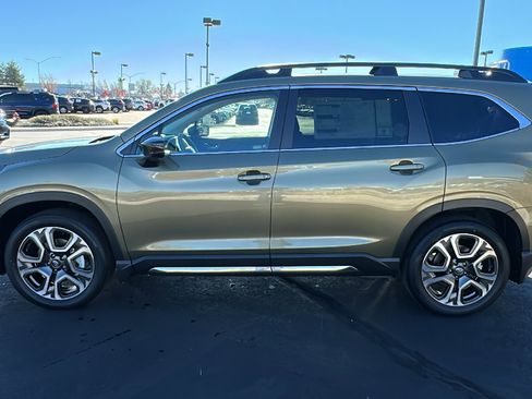 New 2026 Subaru Ascent Limited AWD/4WD image 6