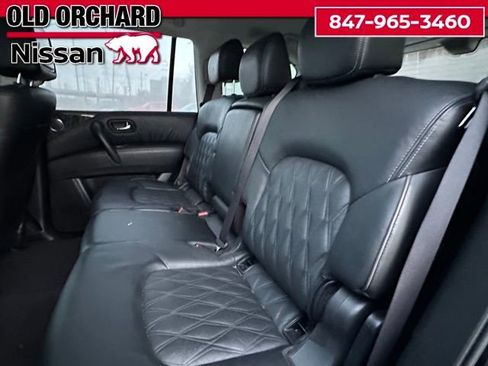 Used 2021 Nissan Armada Platinum image 11