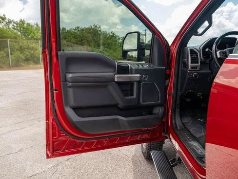 Certified 2022 Ford F450 Platinum w/ FX4 Off-Road Package AWD/4WD image 11