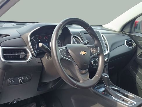 Used 2020 Chevrolet Equinox LT image 12