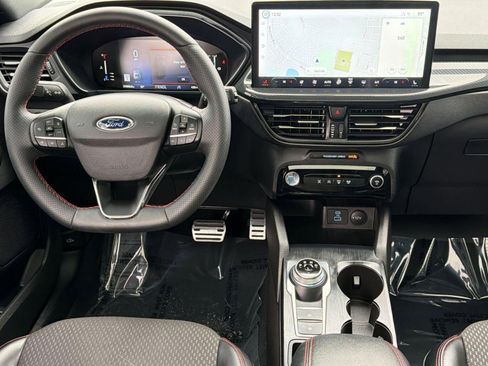 Used 2023 Ford Escape ST-Line w/ Tech Pack #1 FWD image 24