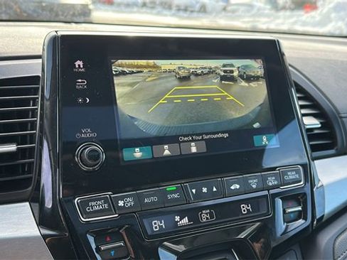 Used 2024 Honda Odyssey EX-L image 18