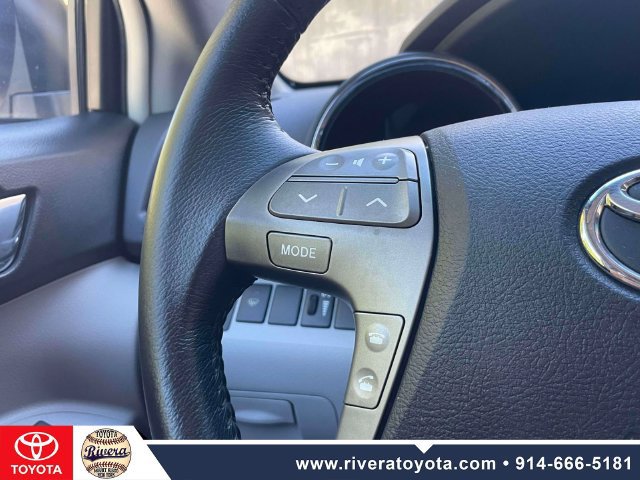 Used 2009 Toyota Highlander Limited w/ Extra Value Pkg 7 AWD/4WD image 22