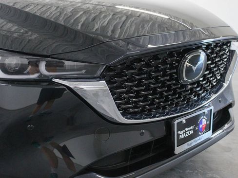 Used 2025 MAZDA CX-5 AWD 2.5 S w/ Premium Plus Pkg image 18