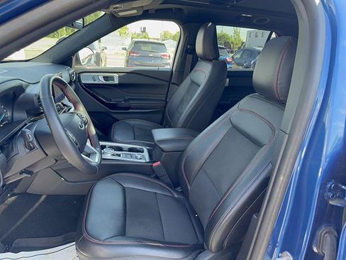 Certified 2023 Ford Explorer ST-Line w/ Class IV Trailer Tow Package AWD/4WD image 15