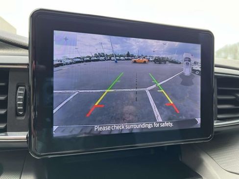 Used 2023 Ford Explorer XLT w/ Equipment Group 202A image 20