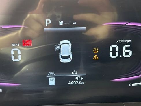 Used 2023 Kia Telluride LX image 18