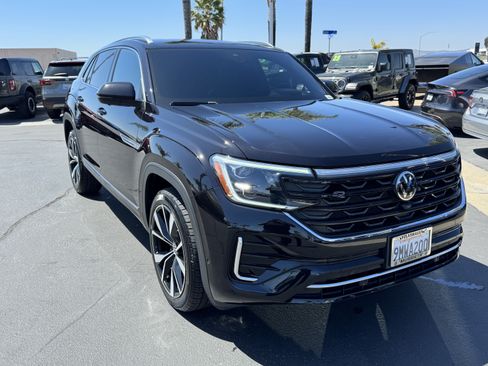Used 2024 Volkswagen Atlas Cross Sport SEL Premium R-Line AWD/4WD image 5