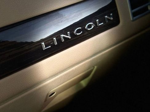 Used 2008 Lincoln MKX 2WD image 28