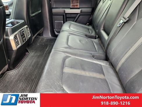 Used 2015 Ford F150 Platinum w/ Equipment Group 701A Luxury AWD/4WD image 30