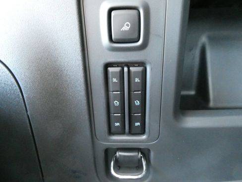 New 2027 Ford Expedition Platinum w/ Stealth Appearance Package AWD/4WD image 13