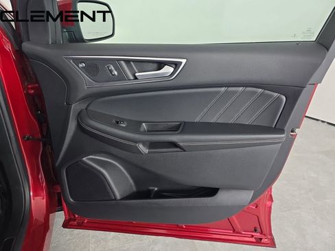 Used 2021 Ford Edge ST w/ Equipment Group 401A image 38