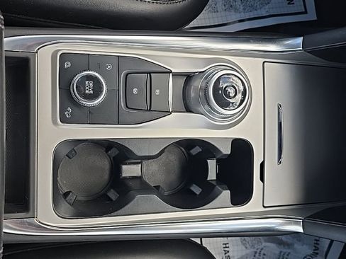 Used 2023 Ford Explorer XLT w/ Equipment Group 202A image 38