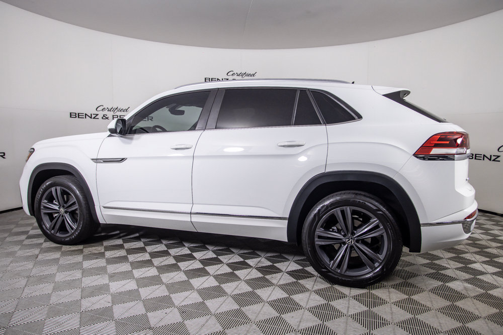 Used 2021 Volkswagen Atlas Cross Sport SE w/ V6 Towing Package FWD image 11