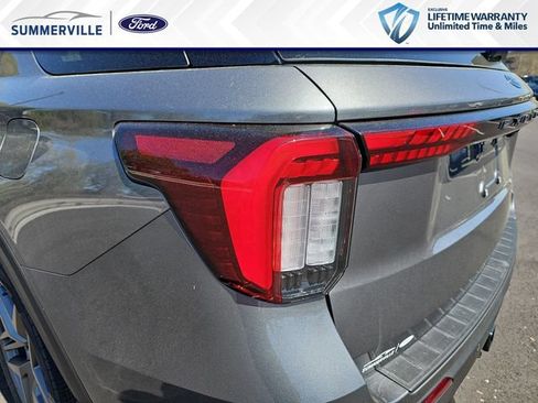 New 2026 Ford Explorer ST-Line w/ ST-Line Street Pack AWD/4WD image 36