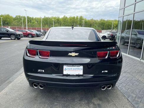 Used 2013 Chevrolet Camaro ZL1 RWD image 28